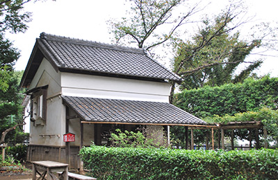 旧浦野家住宅土蔵の画像1