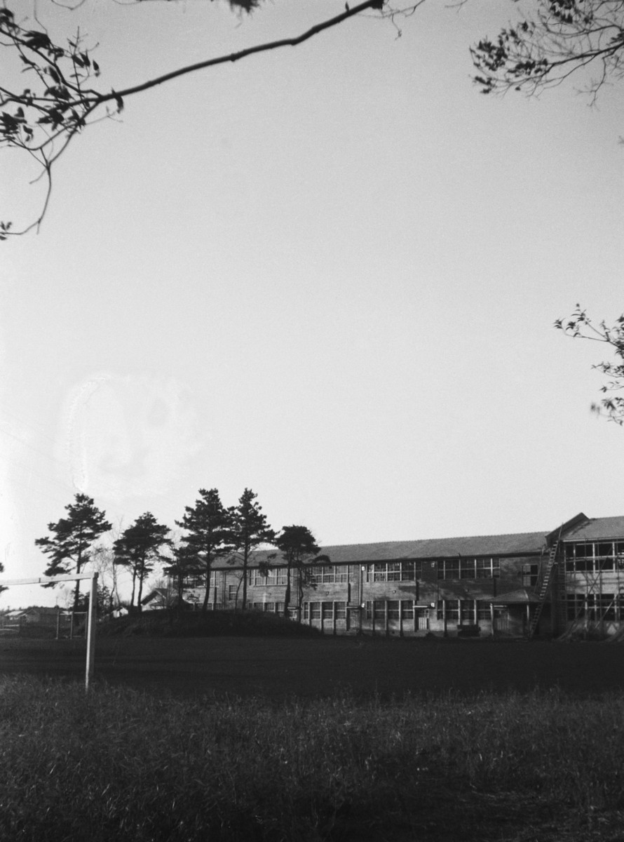 砧中学校内の古墳