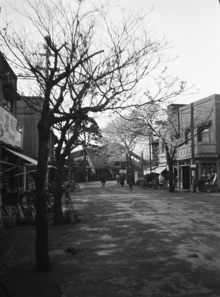 小田急線成城学園前駅北口