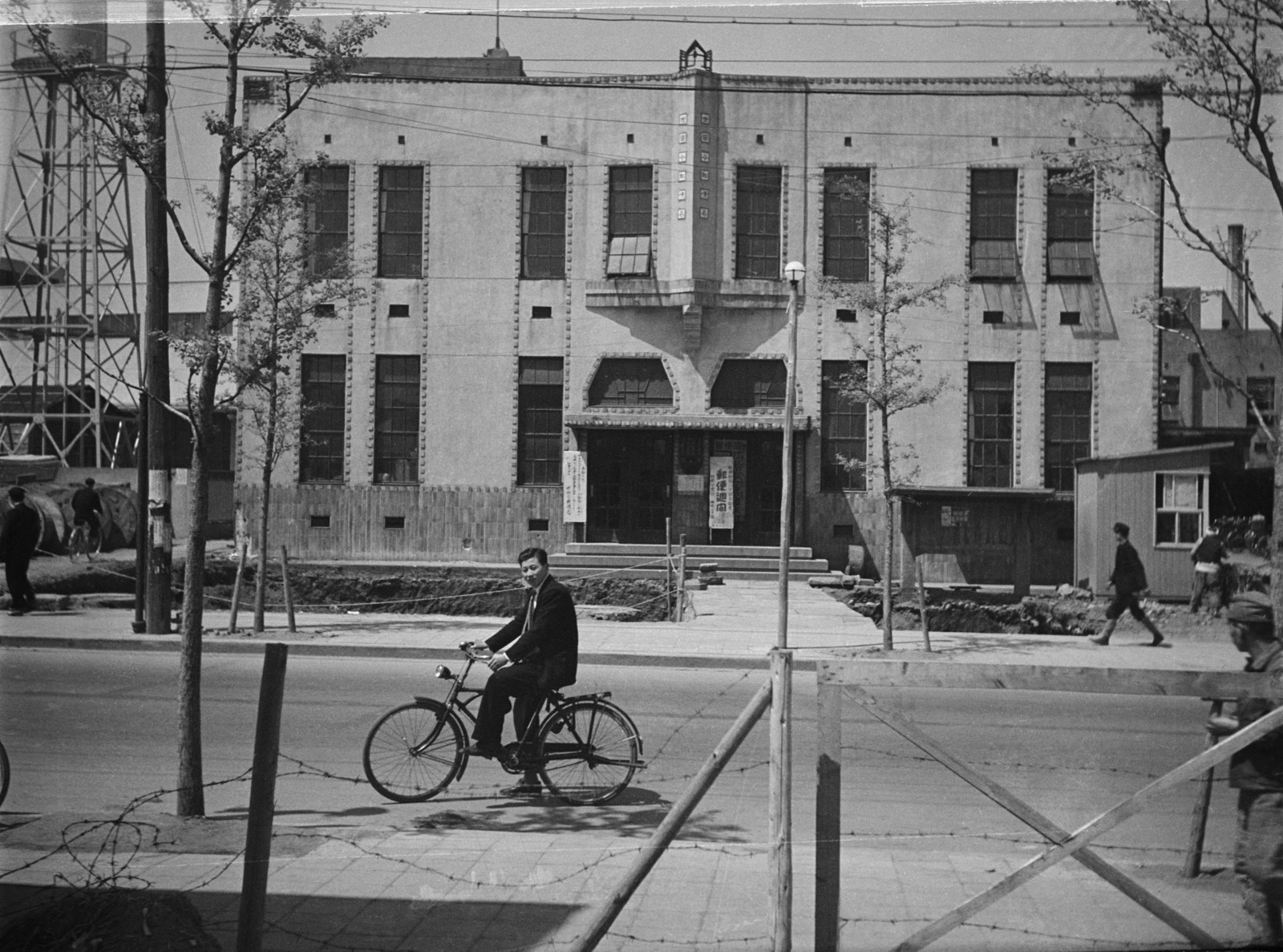 世田谷郵便局（太子堂4-2）