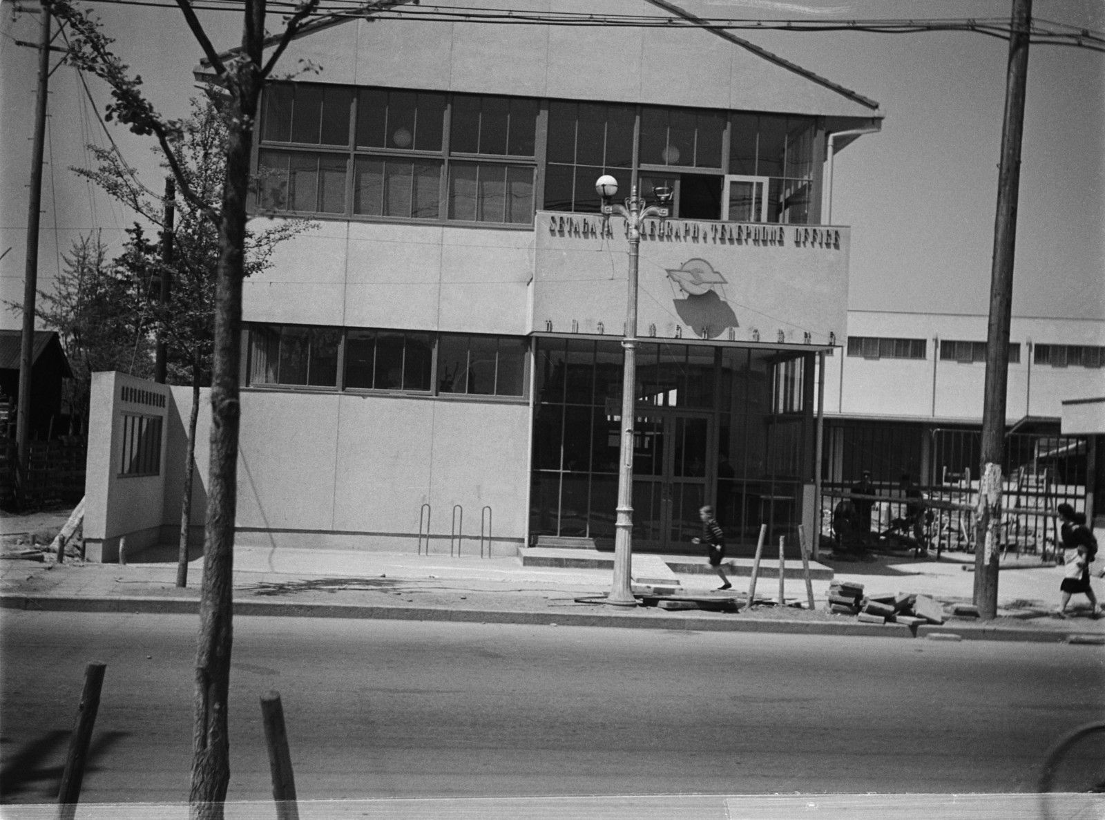 世田谷電報局・世田谷電話局（日本電信電話公社世田谷電報電話局・太子堂4-3）