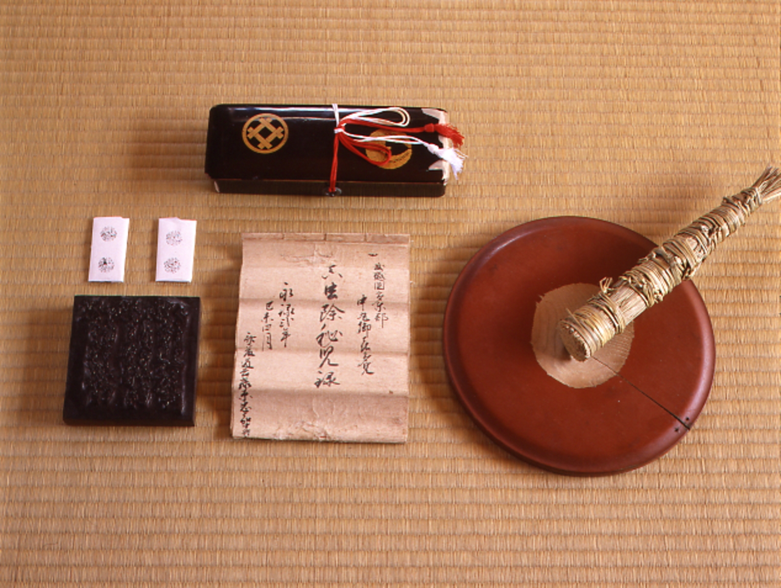 喜多見のまむしよけ