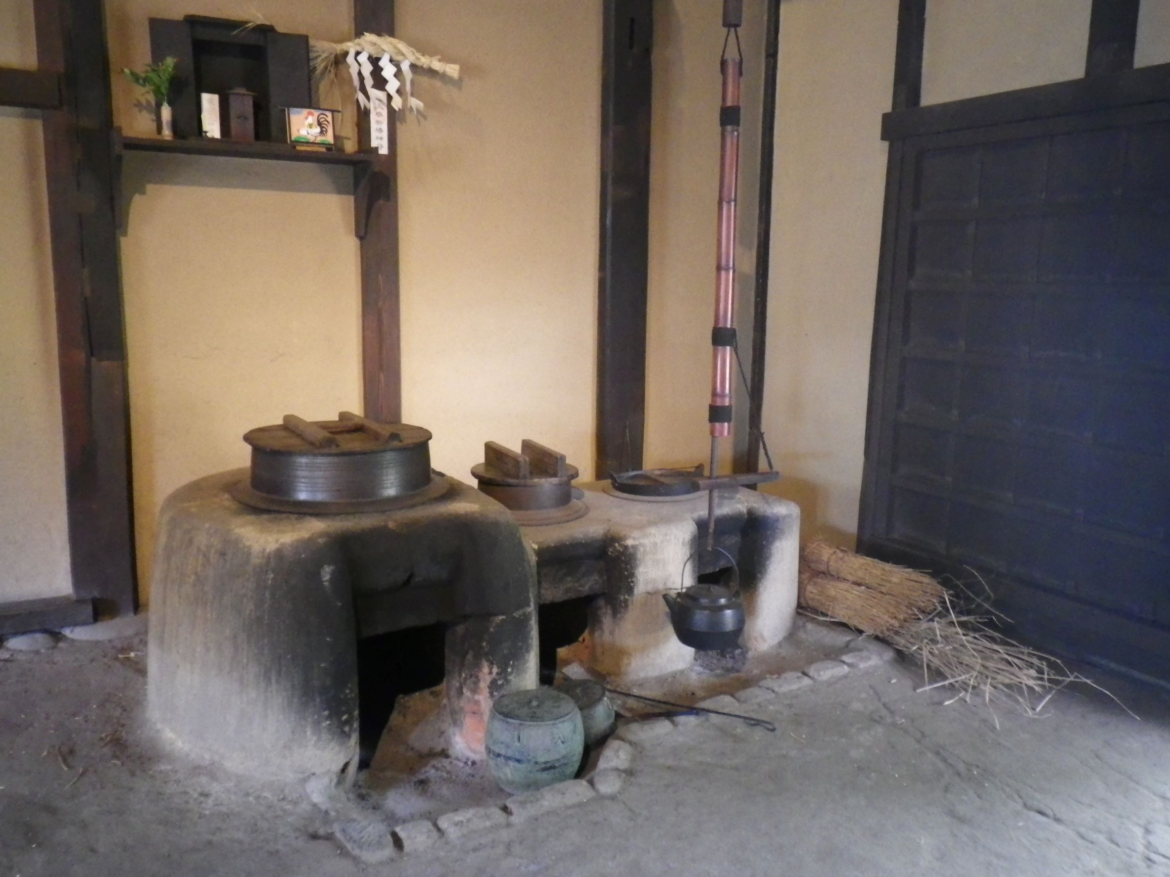 ヘッツイ、オオガマ、荒神様